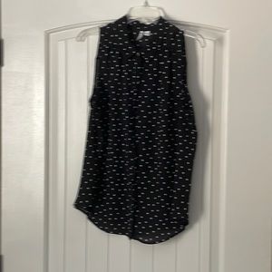 Women’s sleeveless black with white dots blouse. Cool and comfortable!